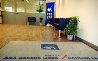 Tapis de sol personnalisé pour l’agence AXA à Liège