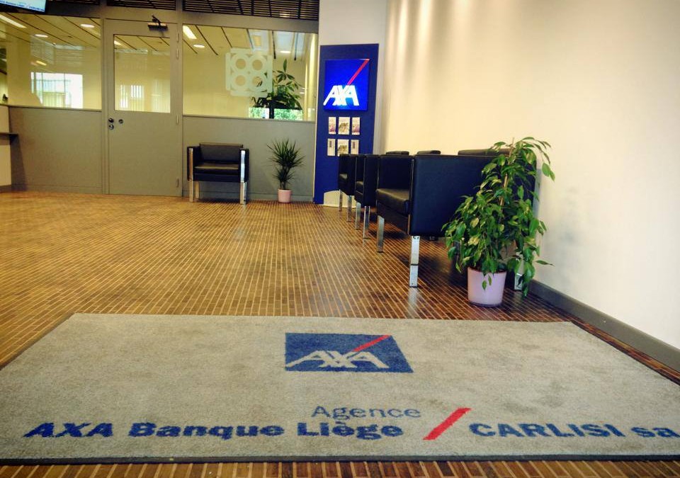 Tapis de sol personnalisé pour l’agence AXA à Liège