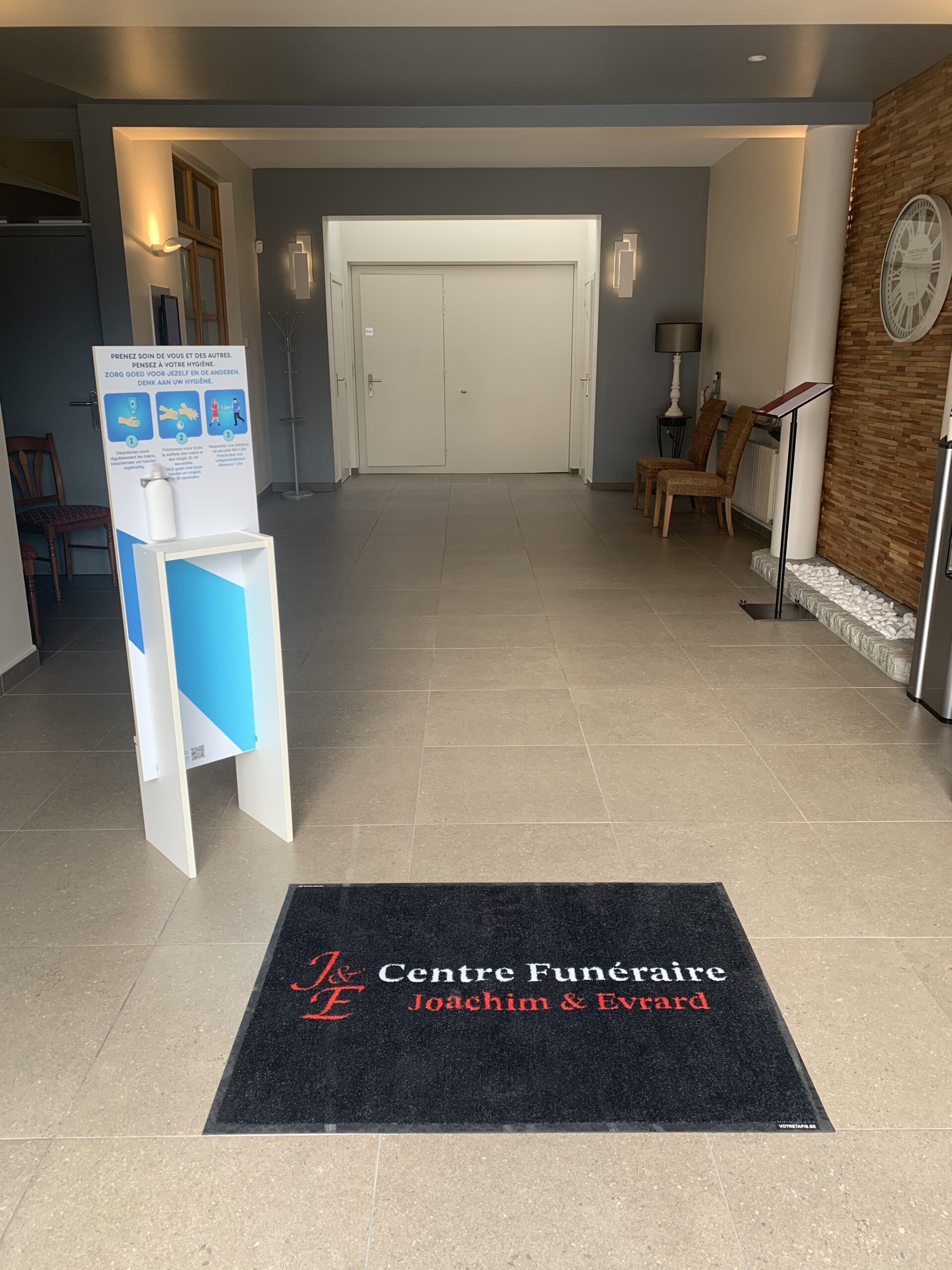 tapis centre funéraire