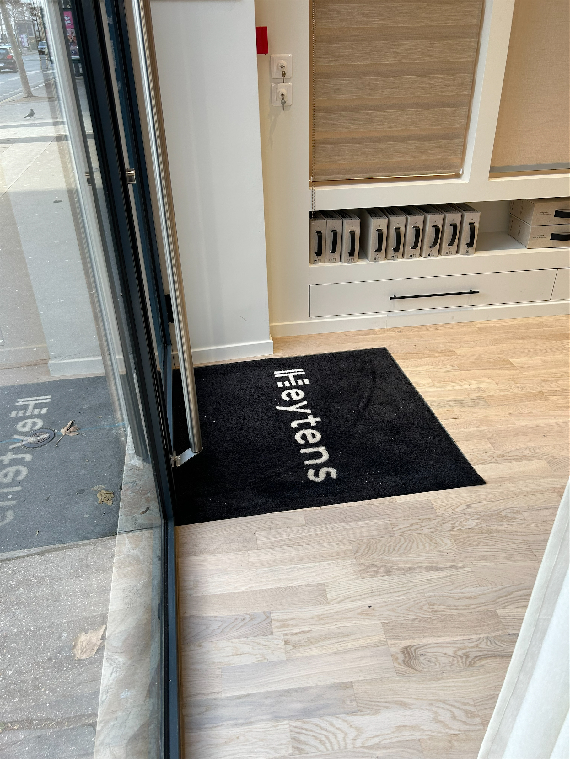 tapis d'entrée avec logo Heytens Vincennes