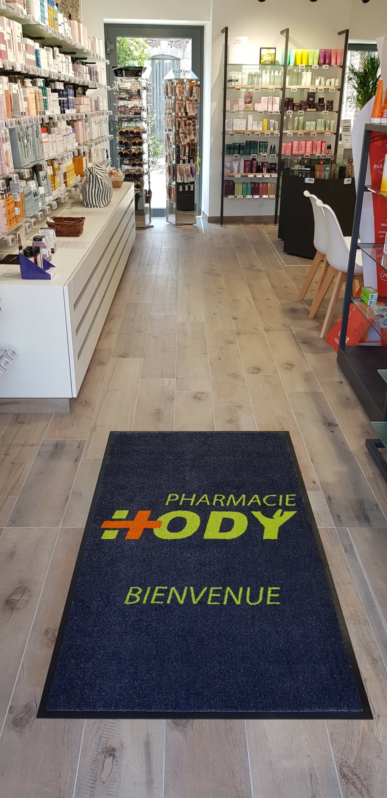 tapis personnalisé Pharmacie Hody